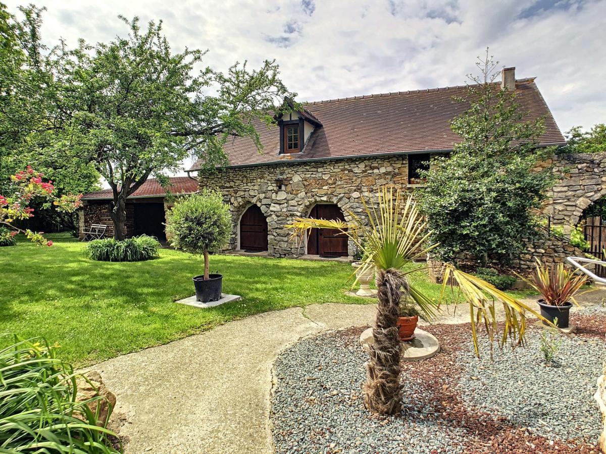 Villa Les Grandes Vignes à Saint-Étienne-sous-Bailleul Extérieur photo