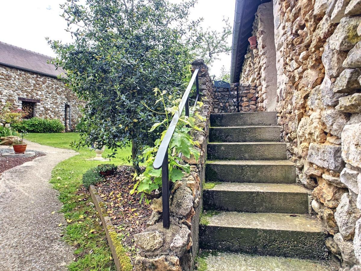 Villa Les Grandes Vignes à Saint-Étienne-sous-Bailleul Extérieur photo
