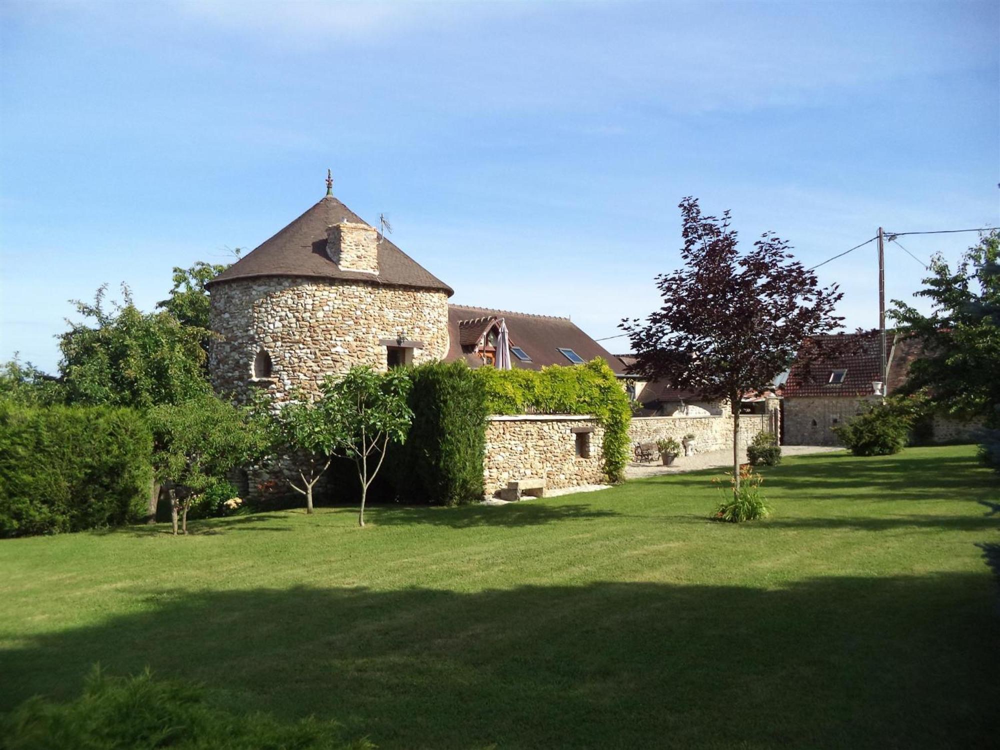 Villa Les Grandes Vignes à Saint-Étienne-sous-Bailleul Extérieur photo